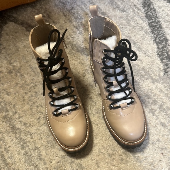 Target boots - Picture 4 of 5